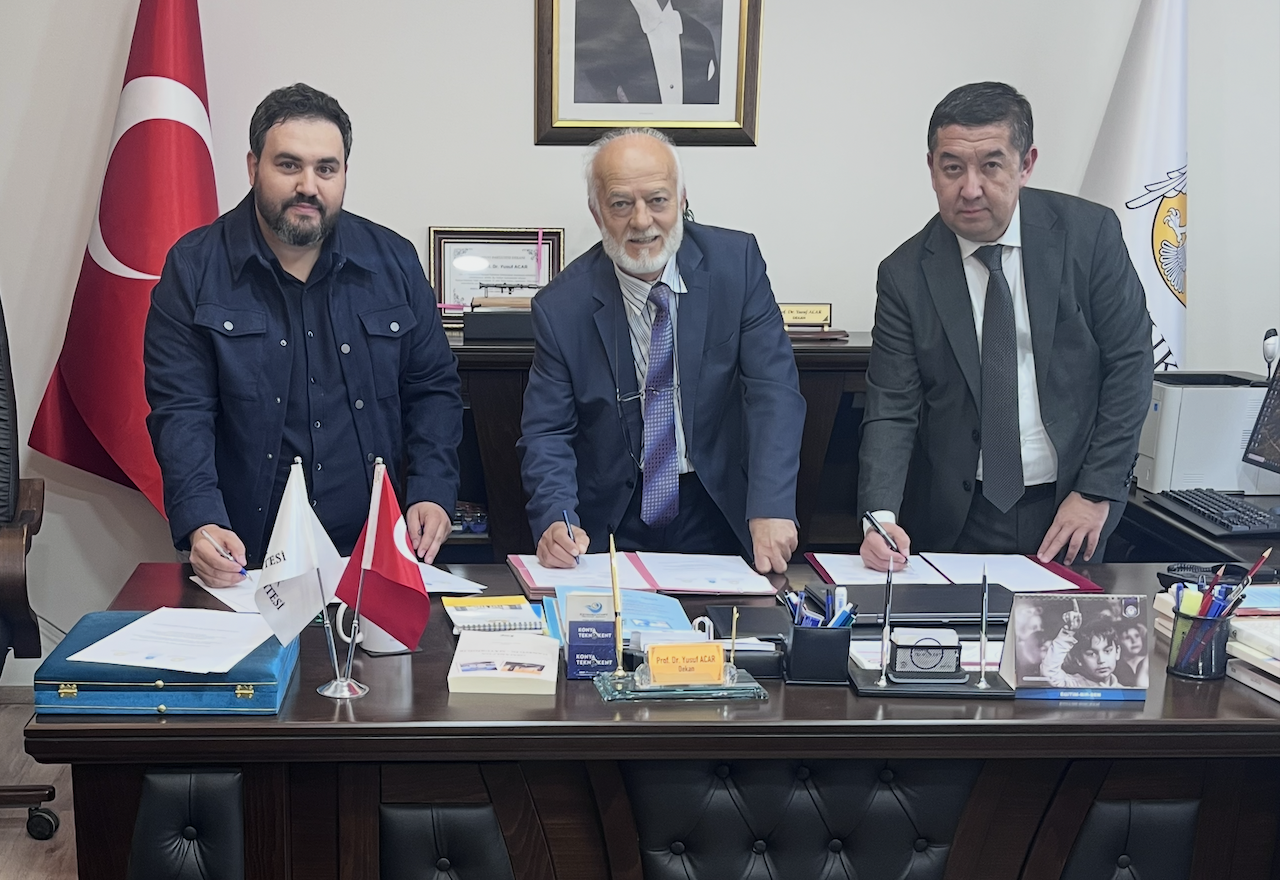 Fakültemiz ile Mâtürîdî Merkezleri Arasında Protokol İmzalandı